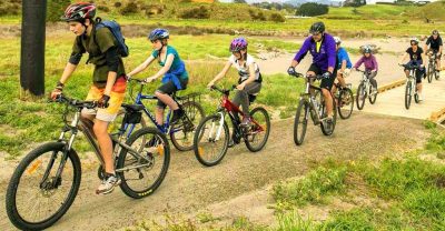 Chuẩn bị đi dã ngoại bằng xe đạp thể thao như thế nào?