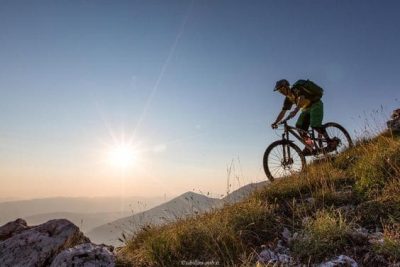 Xe Đạp Xưa và Nay – Biểu Tượng của Lối Sống Xanh