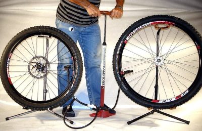 Cách Bơm Xe Đạp Đúng Cách: Hướng Dẫn Chi Tiết Và Lợi Ích