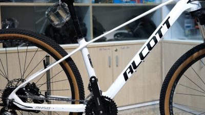 Xe đạp Alcott của nước nào? Chất lượng được đánh giá như nào?