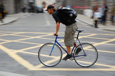 Xe đạp không phanh là gì? Đặc điểm nổi bật của dòng xe này