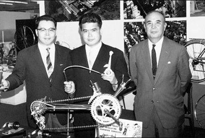 Phụ Kiện Xe Đạp Shimano Của Nước Nào? Tìm Hiểu Về Thương Hiệu Nổi Tiếng