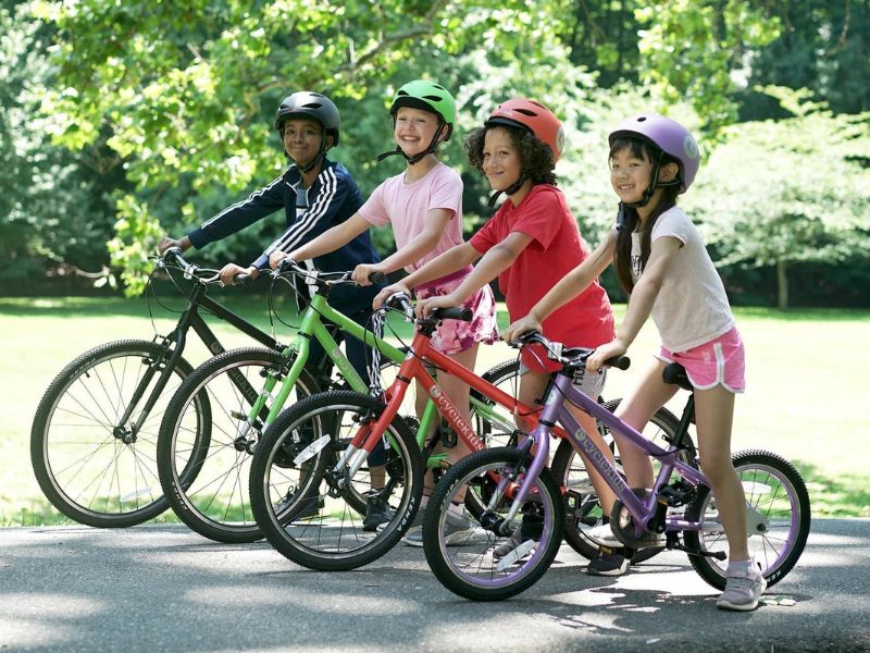 xe-dap-giup-tang-cuong-van-dong-va-phat-trien-the-chat