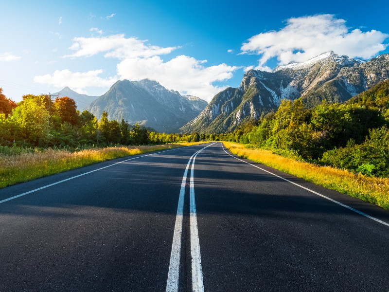 chon-cung-duong-an-toan-bang-phang-it-xe-co